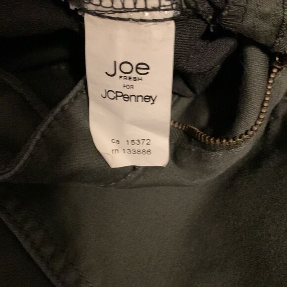 Joe Fresh hunter green cropped pants, size 4 - Picture 5 of 5